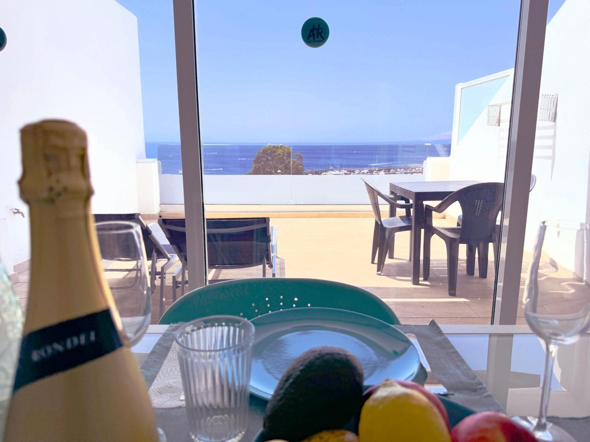 Arthouse Sea View - Acquamarina E Zaffiro Villa Puerto del Carmen  Ngoại thất bức ảnh