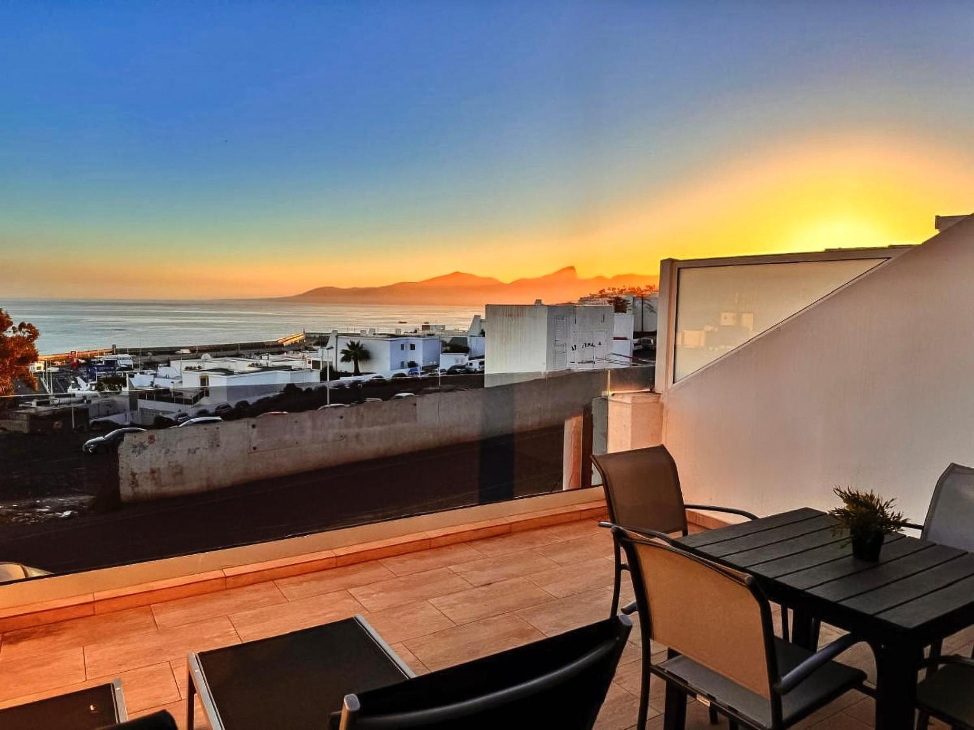 Arthouse Sea View - Acquamarina E Zaffiro Villa Puerto del Carmen  Ngoại thất bức ảnh
